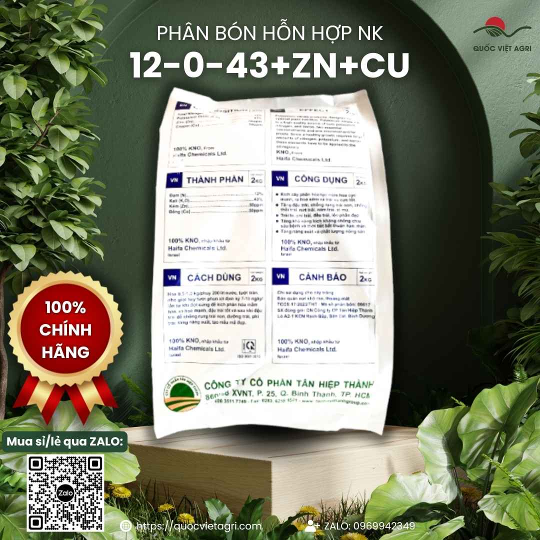 Mặt sau bao phân bón hỗn hợp NK 12-0-43+Zn+Cu 2 kg với các mục thành phần, công dụng, cách dùng và cảnh báo bằng tiếng Việt.