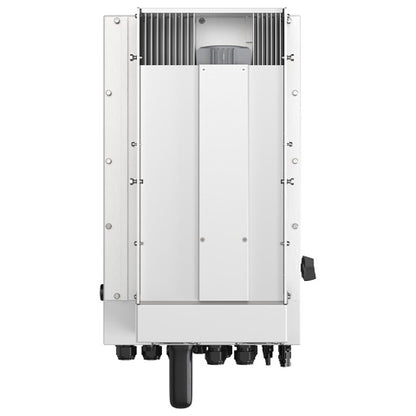 Hình ảnh mặt sau (back view) của Inverter Hybrid Solis S6, cho thấy hệ thống tản nhiệt và cấu trúc lắp đặt treo tường.