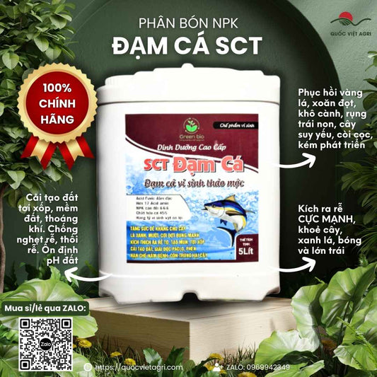Mặt trước can phân bón hữu cơ SCT Đạm Cá Vi Sinh Thảo Mộc 5 Lít, chuyên dùng để cải tạo đất, phục hồi cây.

